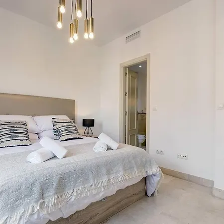 Apartment Stunning Duplex 5 Minutes From Puerto Banus