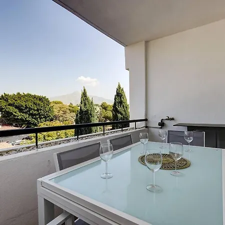 Apartment Stunning Duplex 5 Minutes From Puerto Banus Marbella